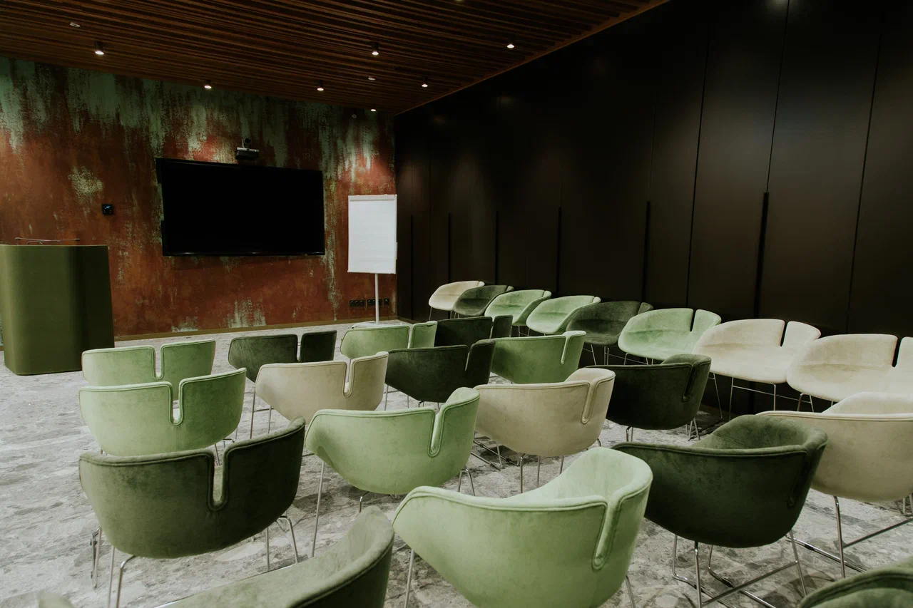 Конференц-зал «Ирбис»