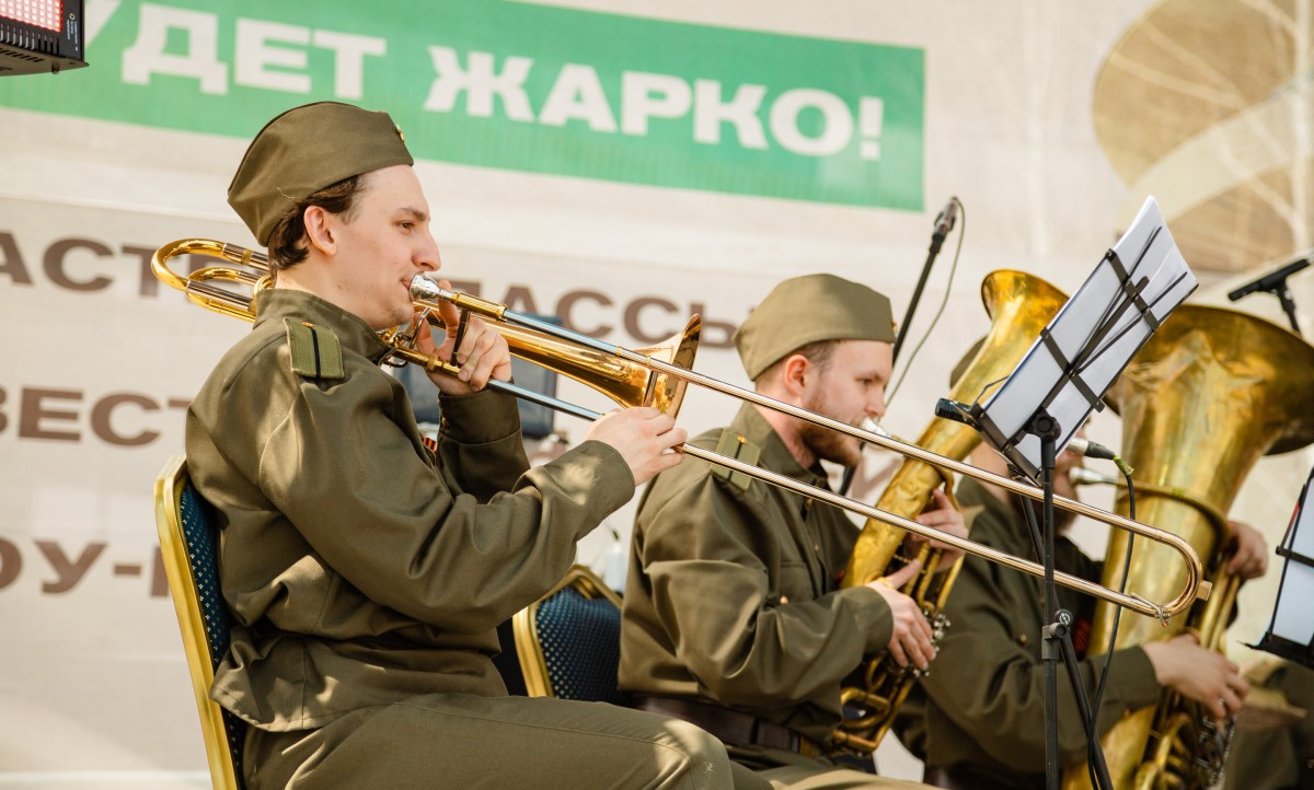 Праздничная программа 9 мая 2025 на курорте «Манжерок»