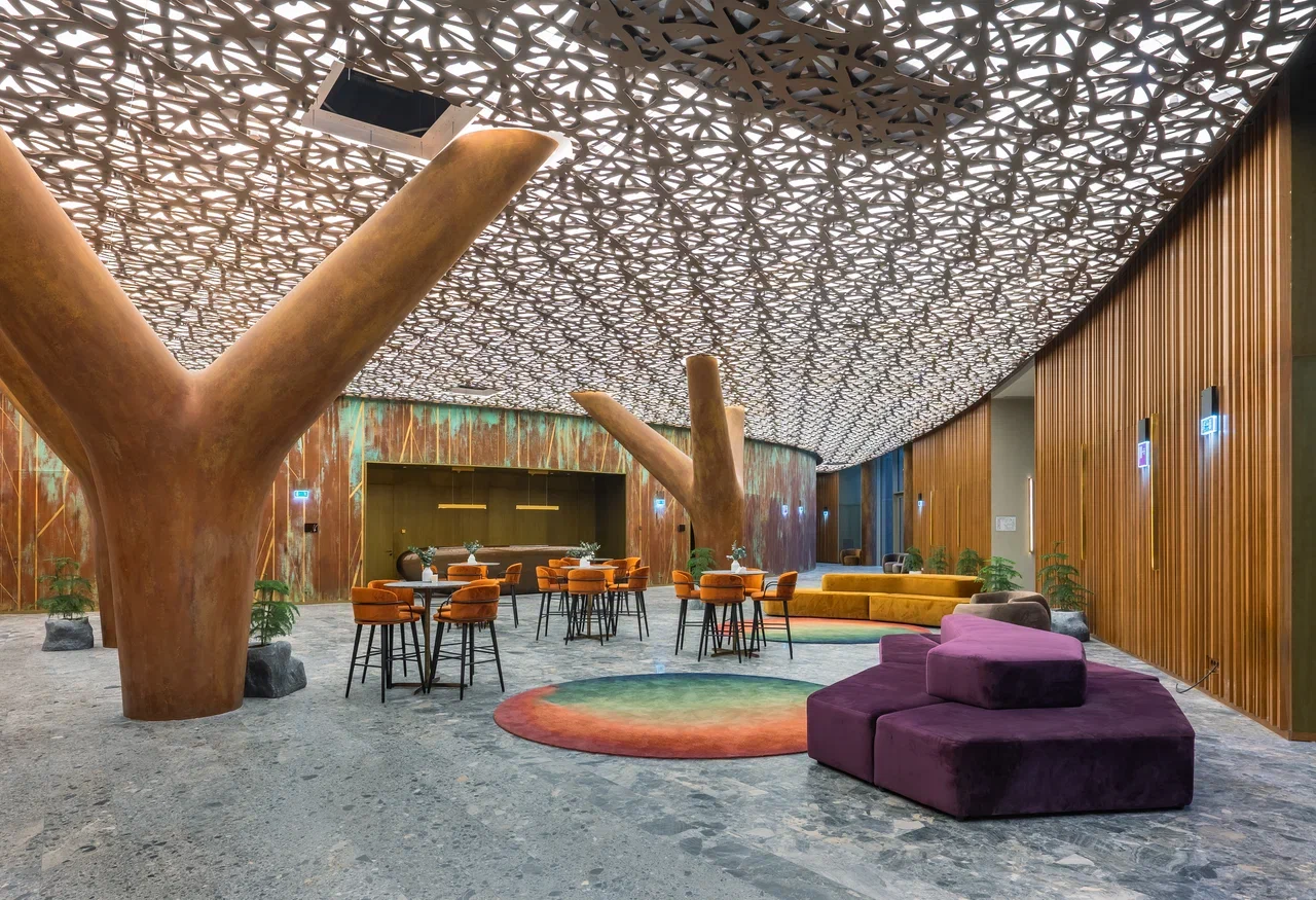 Фойе конференц-центра