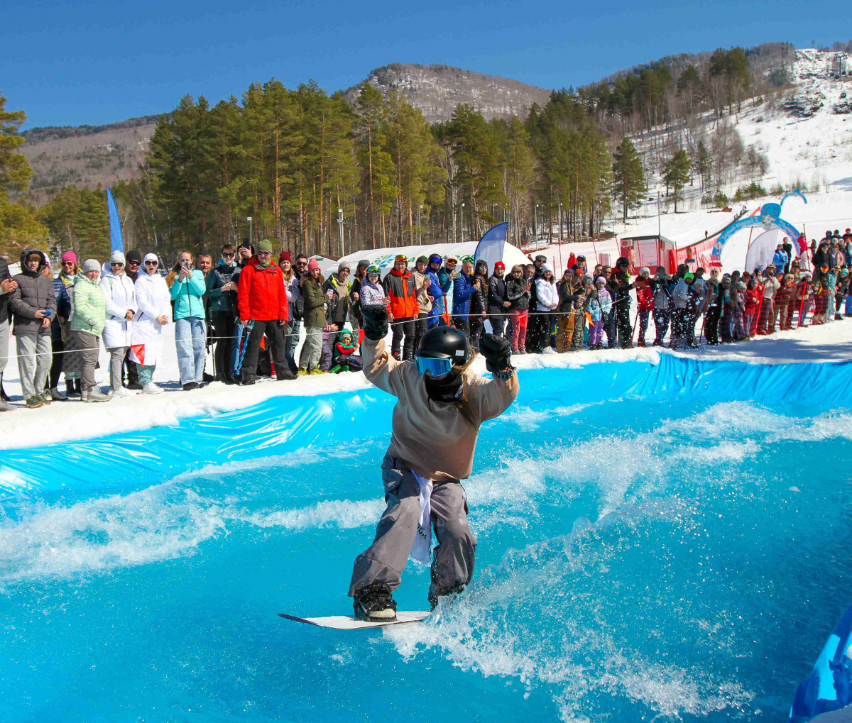 Закрытие горнолыжного сезона на курорте "Манжерок"
